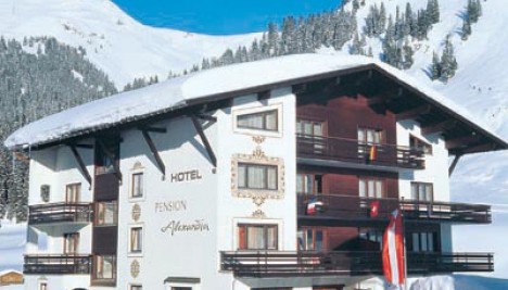 Chalet Hotel Alexandra  Ski Chalet